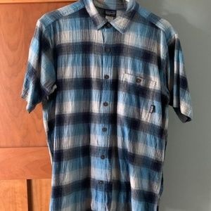 Patagonia Organic Cotton Button Up Short Sleeve Shirt - Men's Large